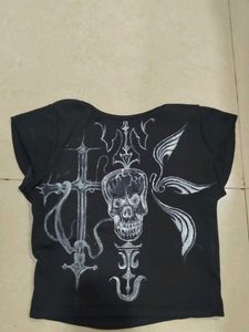 Gothic Skull Print T-Shirt