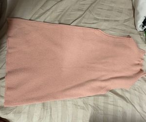 S sizePeach Ribbed Mock Neck Sleeveless Top