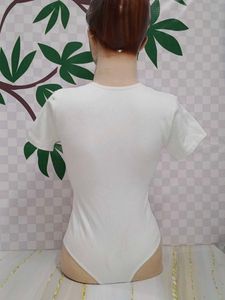 (906)Ribbed Knit Bodysuit - Classic White
