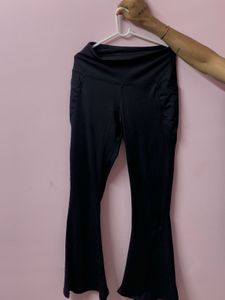 Black Flared Yoga Pants