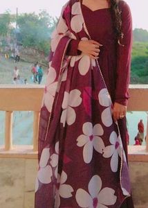 Elegant Maroon Kurta Set with Floral Dupatta