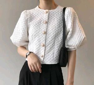 Chic Textured Puff Sleeve Top