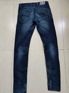 Distressed Faded Blue Jean | Used | Waist 30