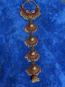 Elegant Gold Tone Indian Jewellery Set