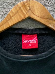 Supreme Black Sweatshirt
