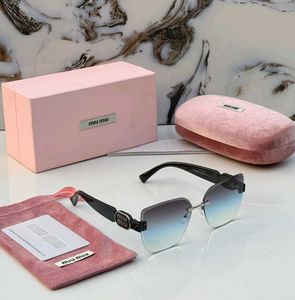 Miu  Gradient Lens Sunglasse