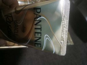 Pantene Miracle Rescue Collagen Conditioner