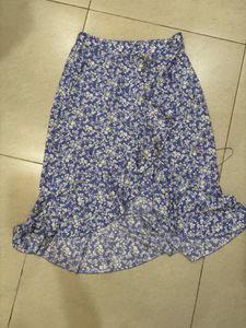 Flowy Floral Midi Skirt