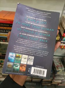 Shatter Me by Tahereh Mafi