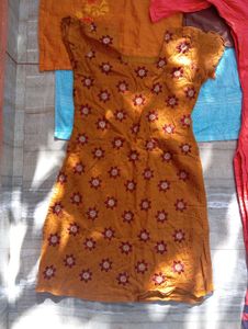 Bundle of 4 Kurtas