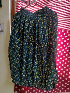 Chic Floral Print Midi Skirt