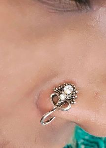 Silver Floral Nose Ring[chus 1 ] 99 ka sale mai bu