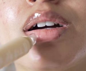 Lush Lips Lipstick- Vanilla (Sealed pack)