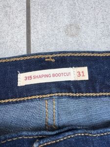 levis bootcut jeans