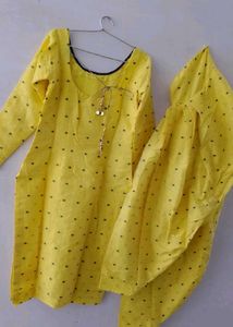 🔥Girls Yellow Salwar Suit patiala