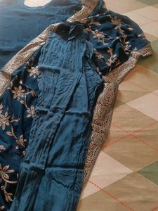 Elegant Teal Kurta Set with Golden Floral Print