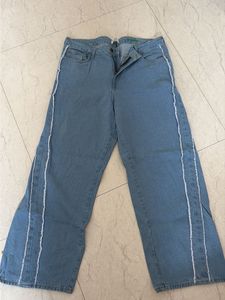 Women's Light Wash Denim Jeans