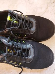 Black Sports Shoe
