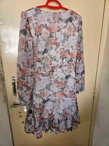 Chic Floral Mini Dress