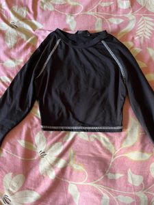 Chic Black Long Sleeve Rash Guard Top