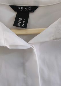 Elegant White Pleated Sleeve Blouse