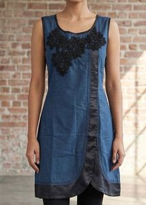 Embellished Blue Sleeveless Kurta