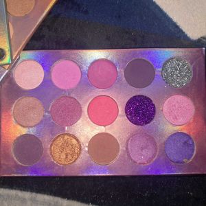Colorful Eyeshadow Palettes (Set of 4)