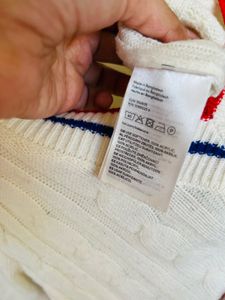 Cream Cable Knit V-Neck Sweater