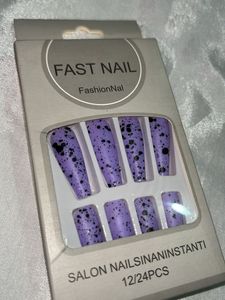 4-Pack Trendy Press-On Nails