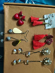 Charming Earrings Set