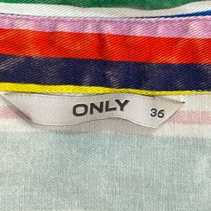 ONLY Y2K Cropped Shirt