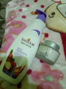 Moisturizer And Face Cream Combo