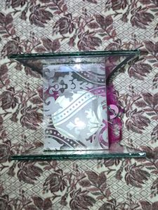 Glass Vase With Clock