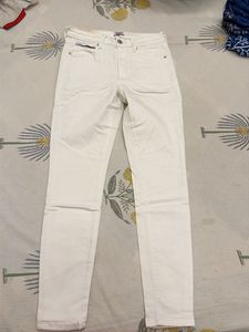 White Tommy Hilfiger Skinny Jeans