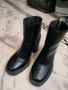 Black Chunky Platform Boots