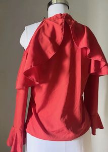 Chic Cold Shoulder Ruffle top