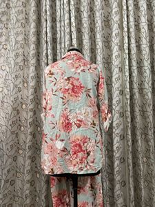 Beautiful Floral Kurta Set