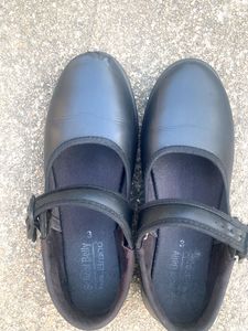 School shoes Black for girls