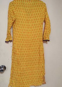 Lot of 5 Women's Kurtas
