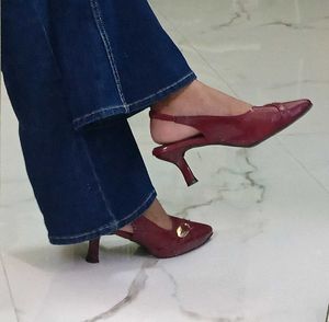 Chic Burgundy Slingback Heels