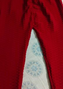 Red Textured Leggings