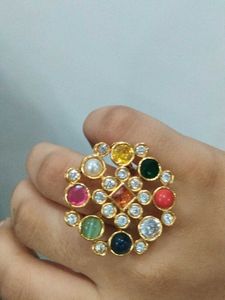 Exquisite Gold-Plated American Diamond Ring