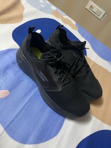 Skechers GO RUN FAST Shoes