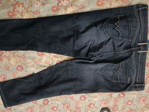 Wrangler Denim Knee Length Jeans/ Capri For Women In 34 Waist