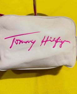 Tommy Hilfiger Crossbody Bag