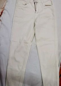 beige oldmoney classic jeans/ ONLY MONEY NO COINS