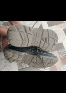 Men's Black Lace-Up Shoes