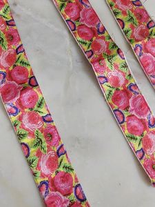 FLORAL PINK LACE