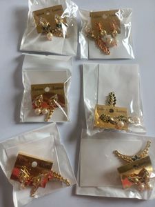 Pendant Set.