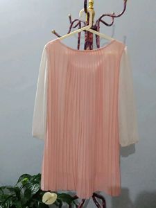 Chic Pleated Pastel Dress
